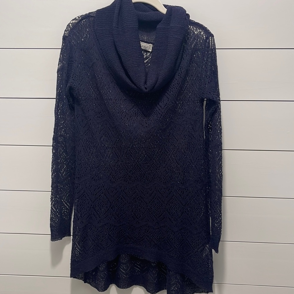 Grace & Lace women’s cowl neck sweater size small, navy
